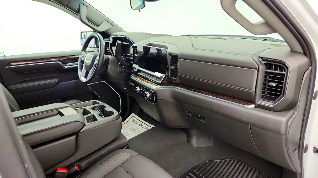 Used 2023 Summit White GMC 2WD Crew Cab 147