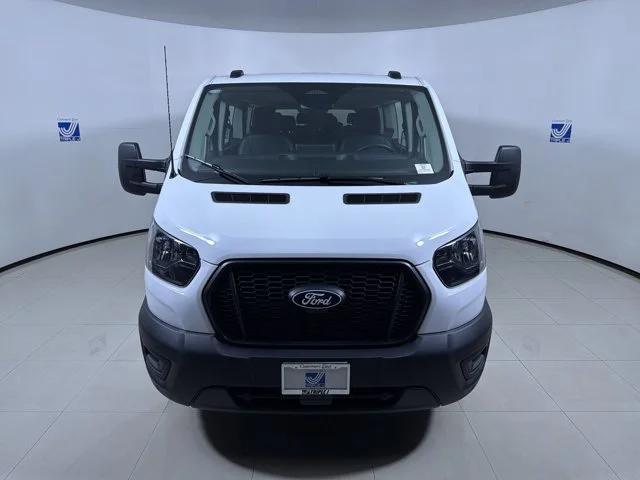 New 2026 OXFORD WHITE Ford XL Low Roof 15 Passenger Van image 3