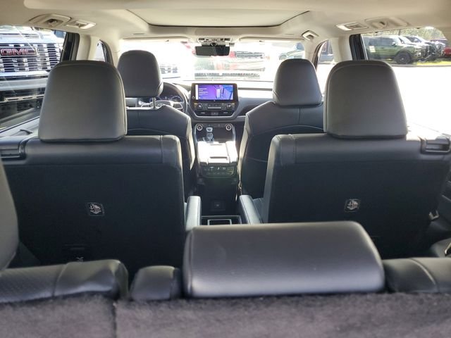 Used 2024 Black Toyota Platinum image 32