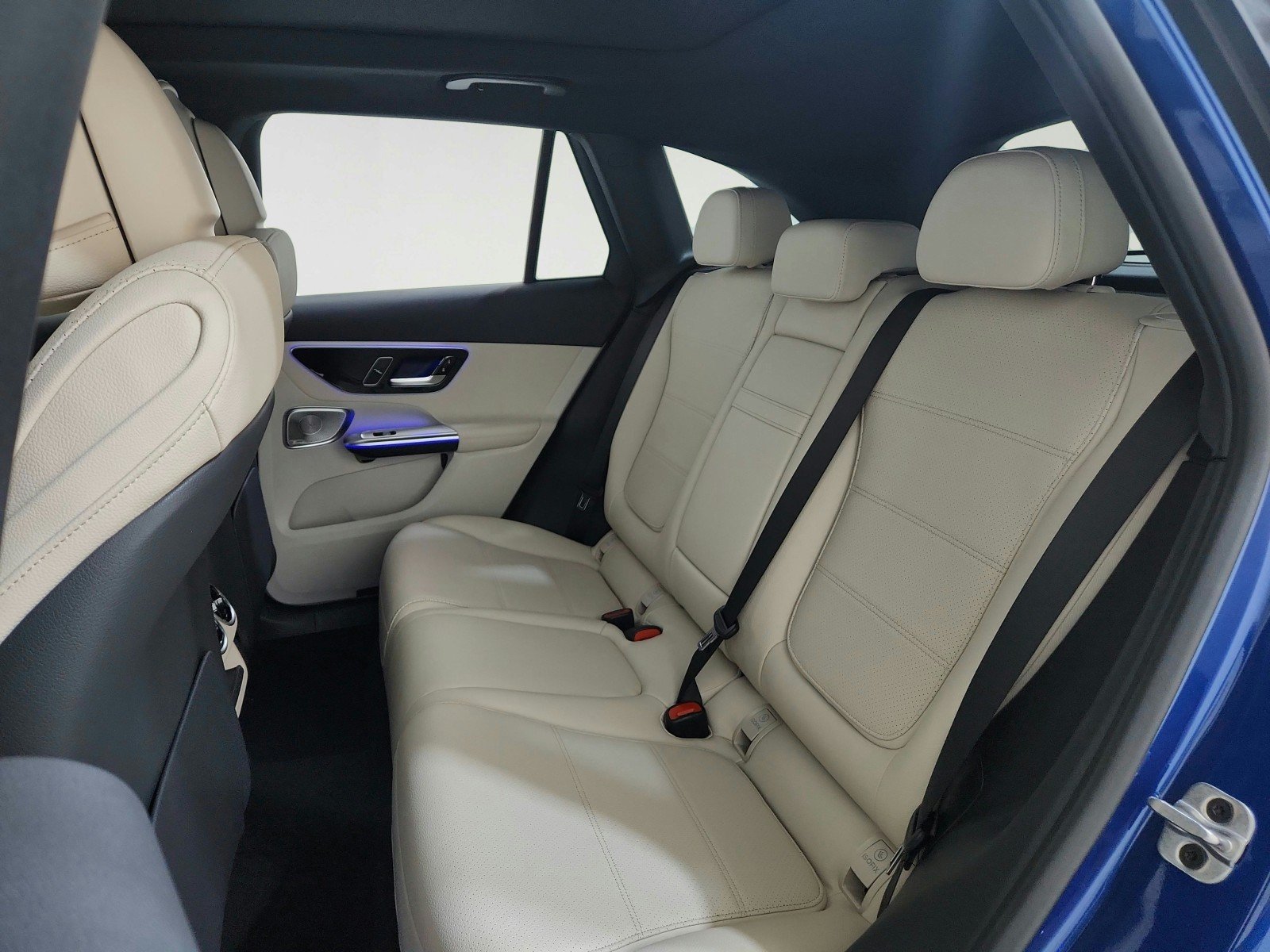 Certified Used 2026 Starling Blue Metallic Mercedes-Benz GLC 300 image 18