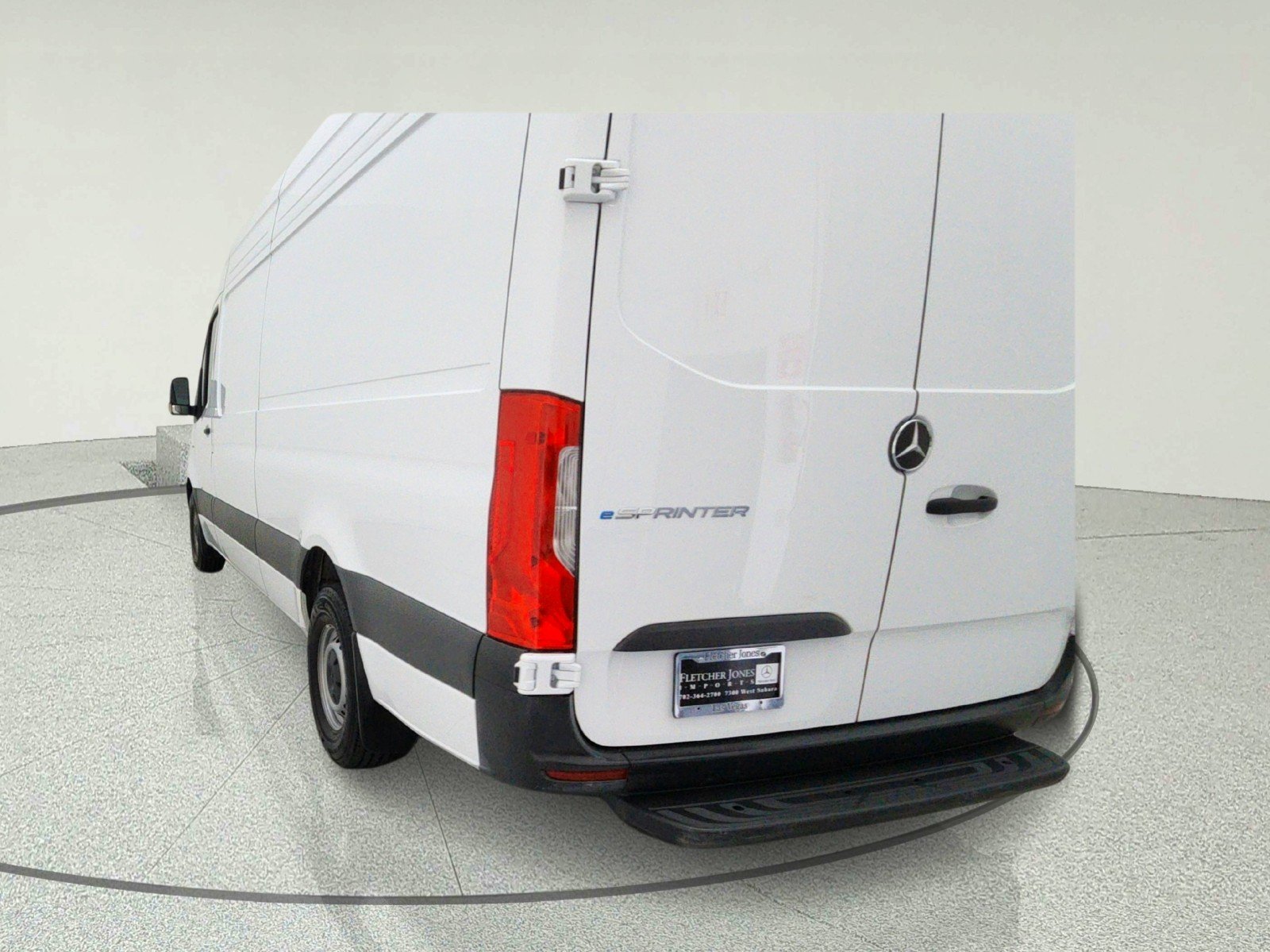 Used 2024 Arctic White Mercedes-Benz  image 11