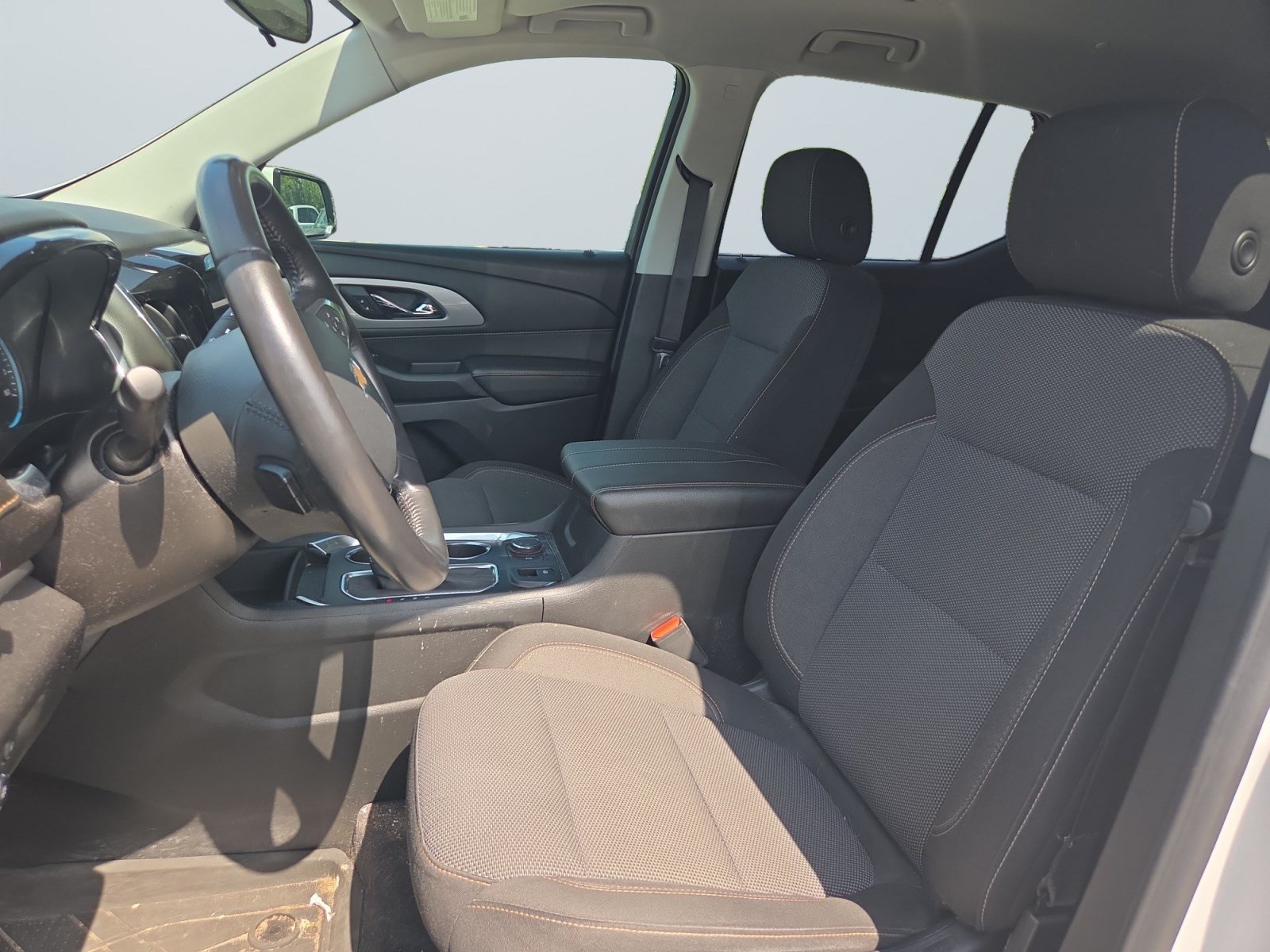 2020 Chevrolet Traverse 1LT - Photo 10