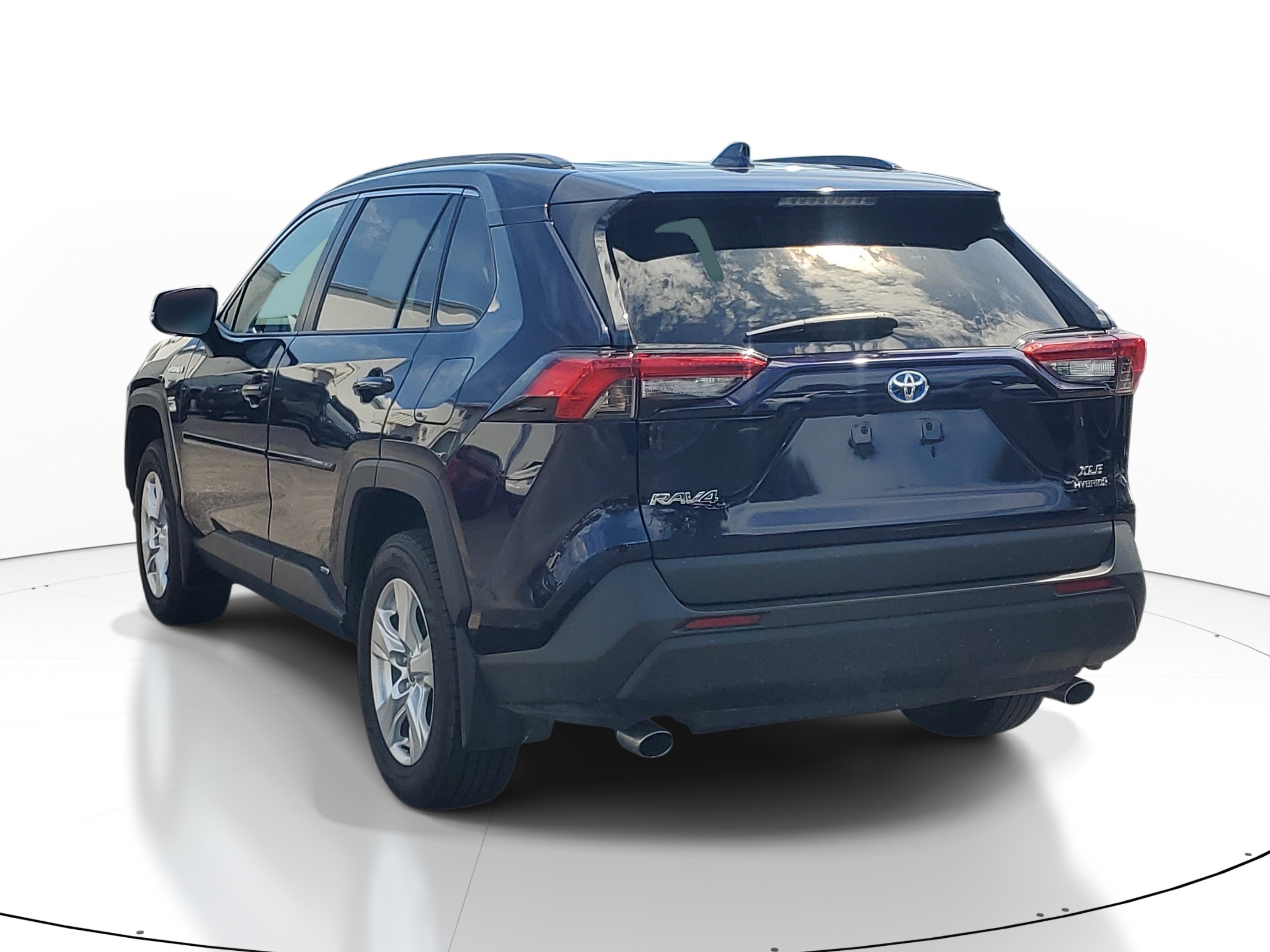 Used 2021 Blue Print Toyota Hybrid XLE image 3