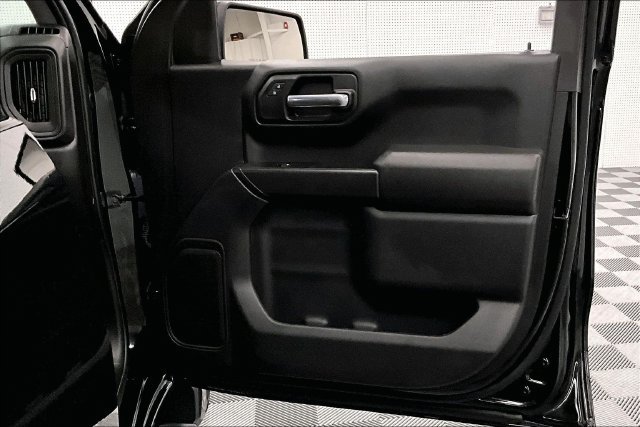 Used 2026 Onyx Black GMC Pro image 20