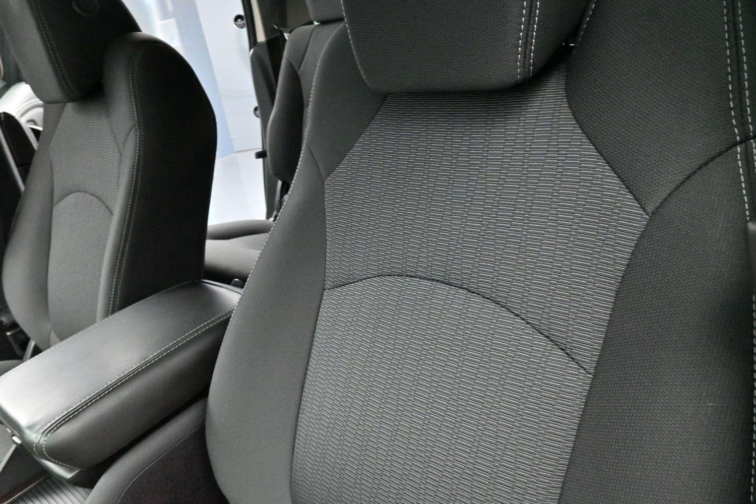 Used 2015 Blue Velvet Metallic Chevrolet LT image 15