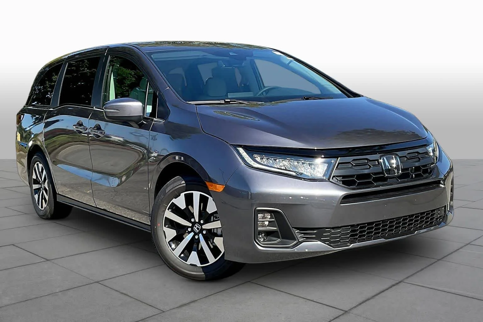 New 2027 Modern Steel Metallic Honda EX-L image 2