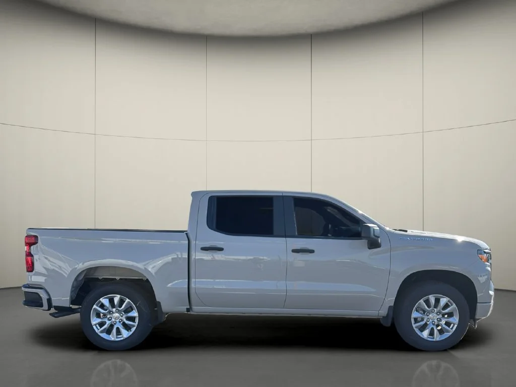 New 2026 White Sands Chevrolet Custom image 8