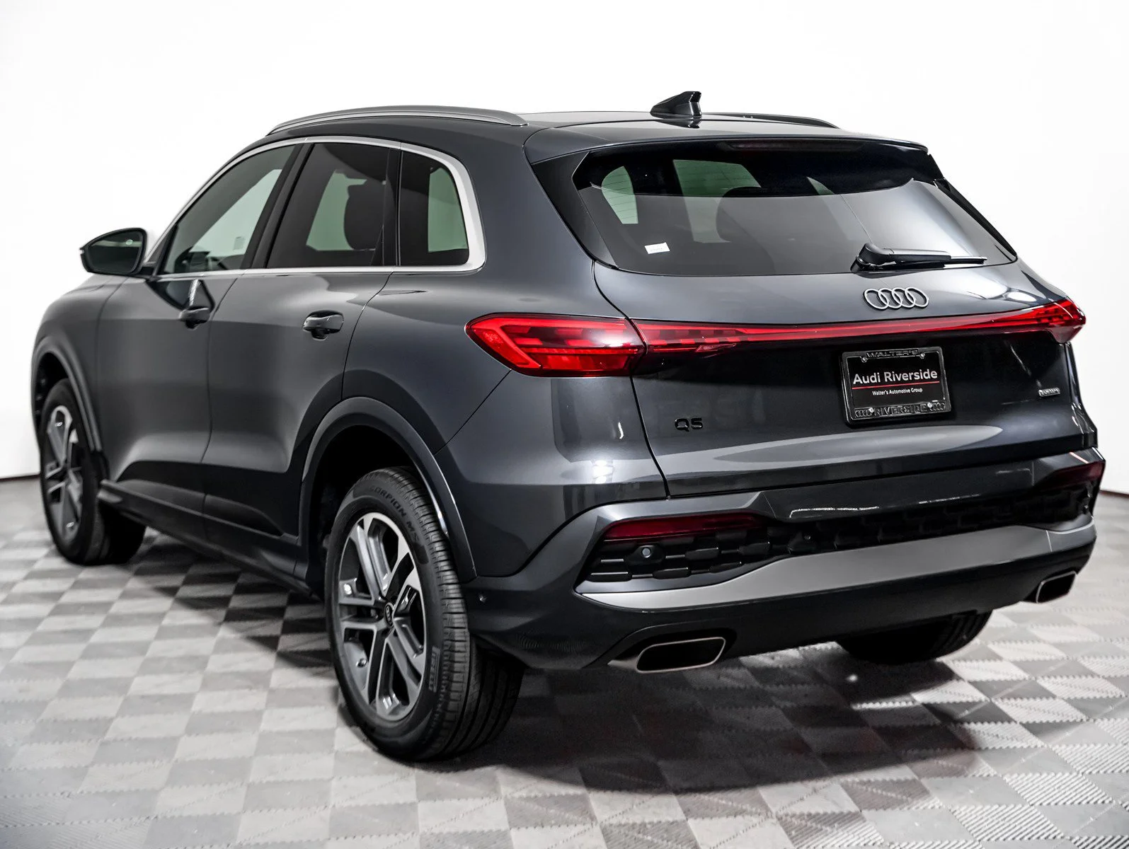 New 2026 Tambora Gray Metallic Audi Premium image 2
