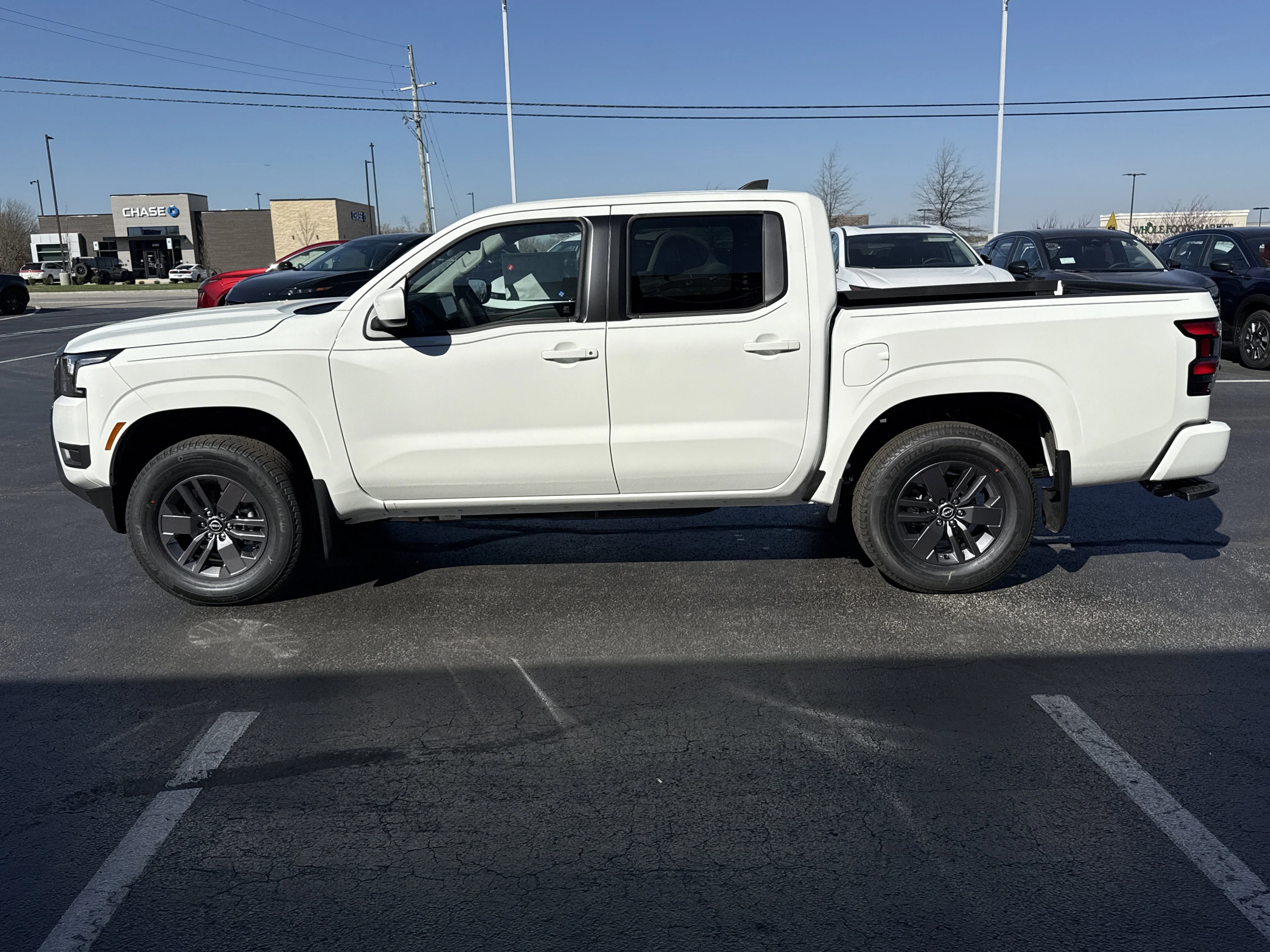 New 2026 Glacier White Nissan SV 4WD image 10