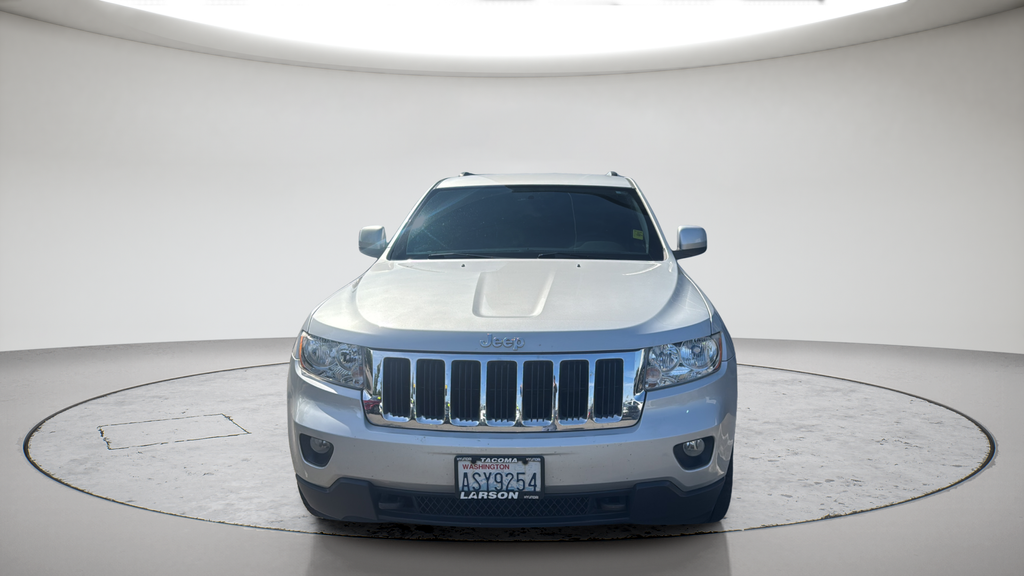 Used 2011 Silver Jeep Laredo image 13
