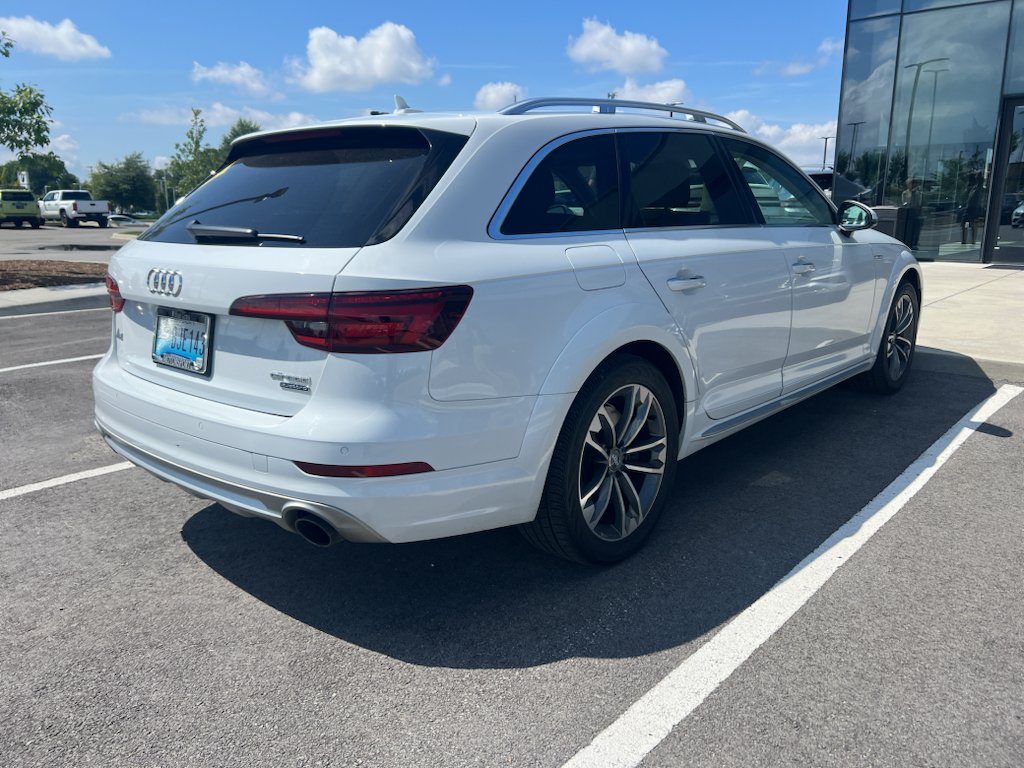 Used 2018 Glacier White Metallic Audi Premium Plus image 21