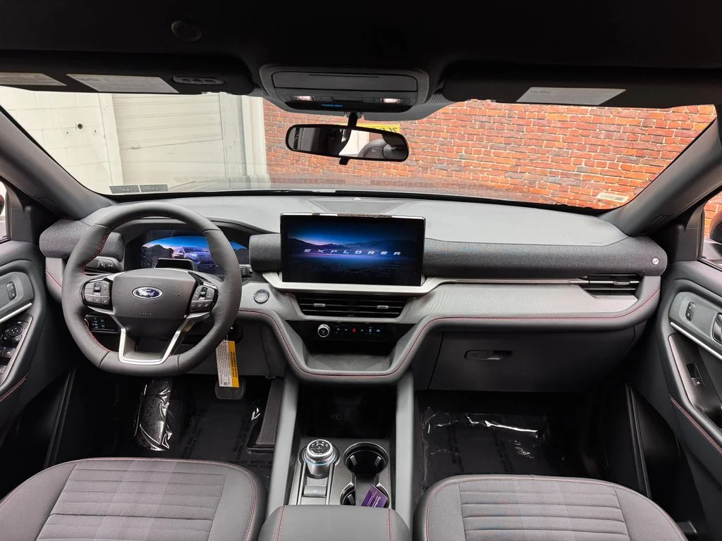 New 2026 Carbonized Gray Metallic Ford ST-Line image 14