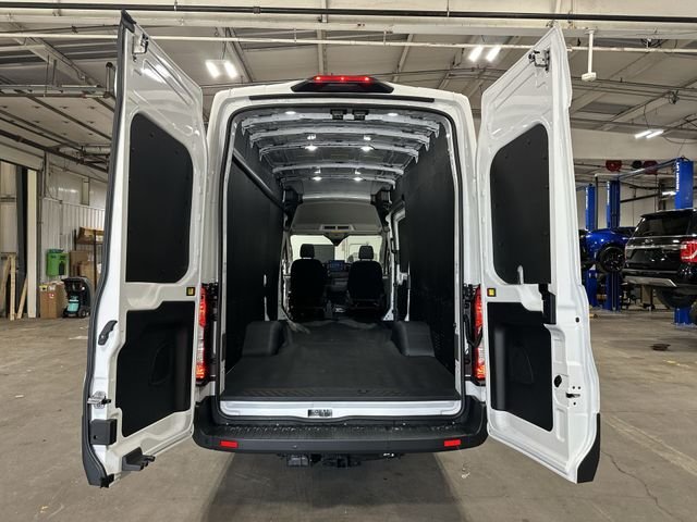New 2026 Oxford White Ford Cargo Van image 25