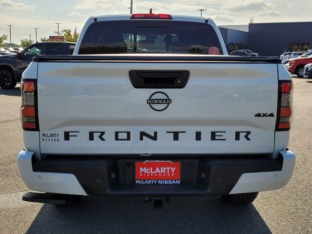 2026 Nissan Frontier SV - Photo 7