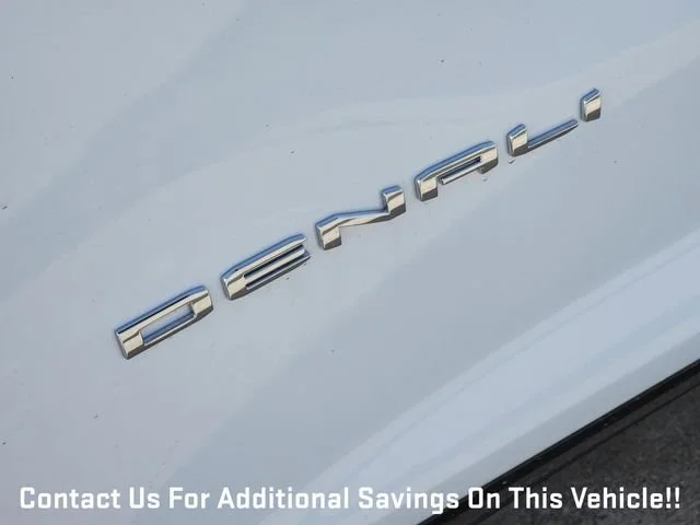2026 GMC Acadia Denali - Photo 8