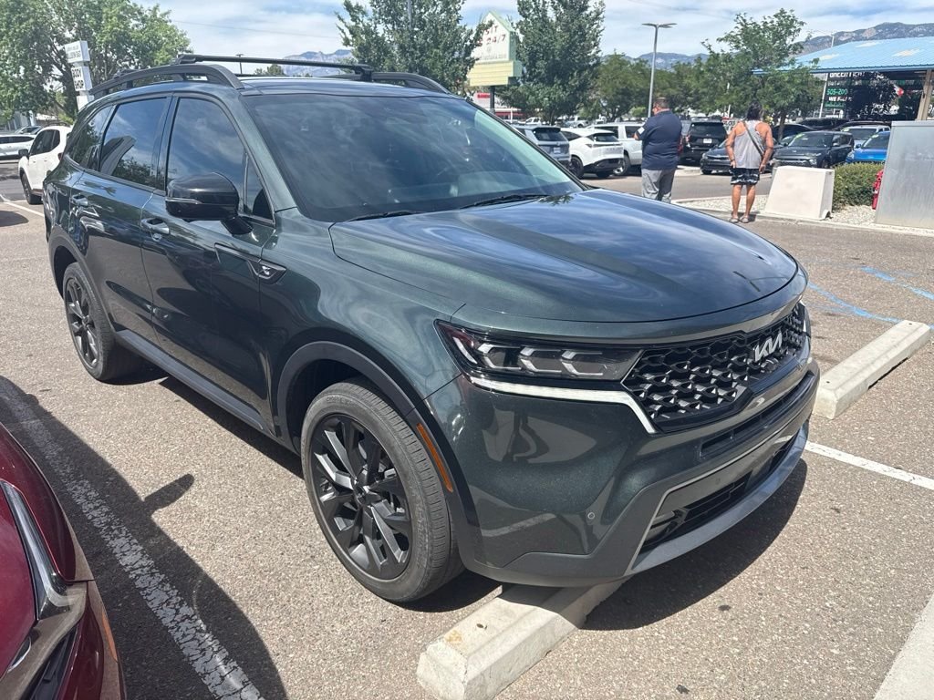 Used 2023 Green Kia X-Line SX Prestige image 1