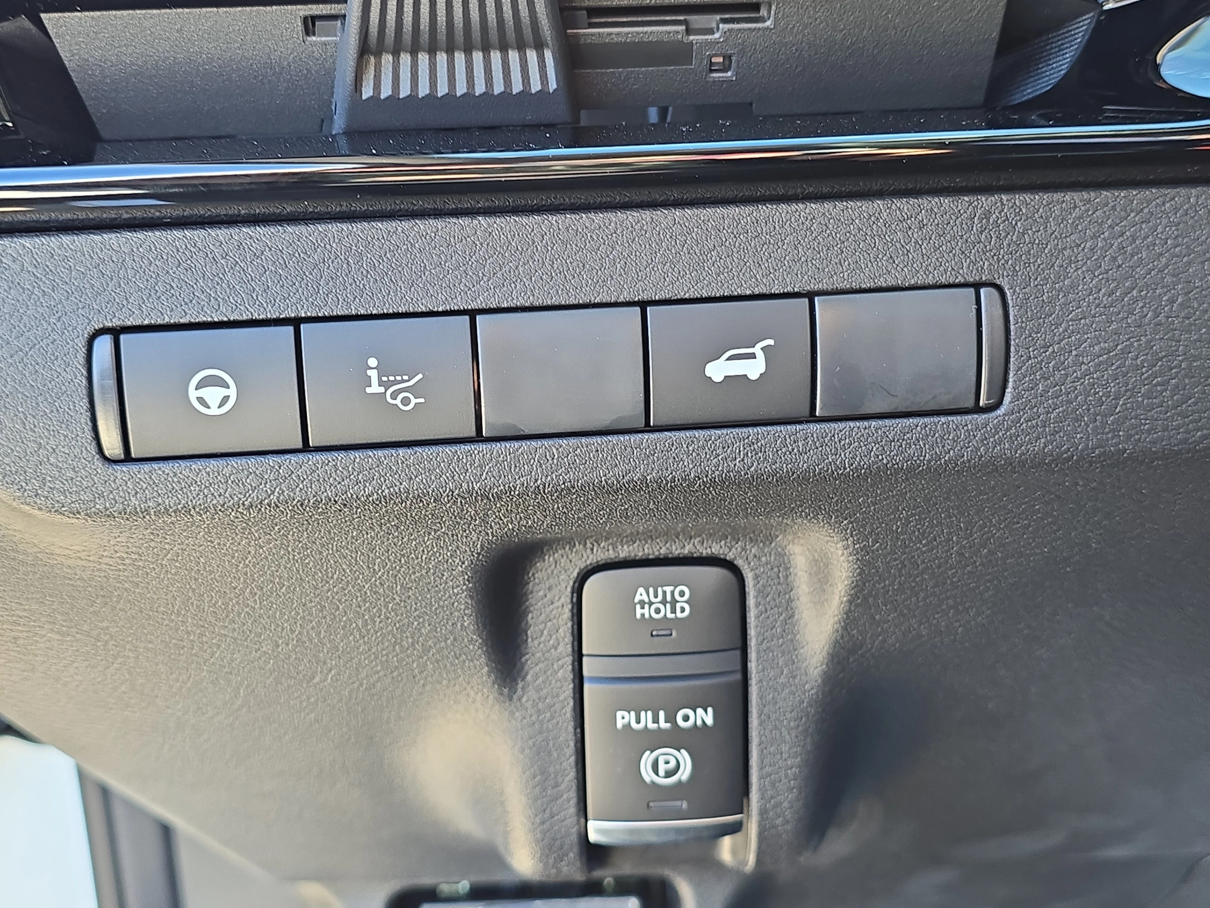New 2026 Everest White Pearl TriCoat Nissan Platinum image 31