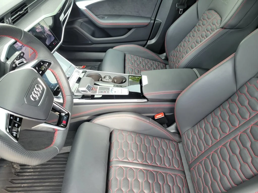 Used 2024 Daytona Gray Pearl Effect Audi 4.0T image 19