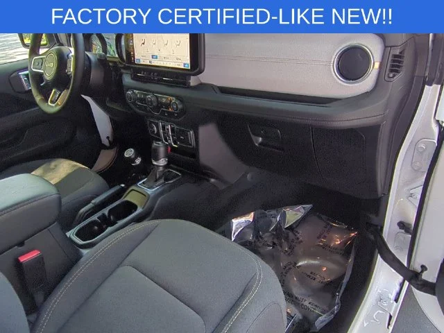 Used 2024 White Jeep Sahara 4xe image 33