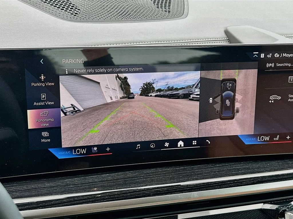 New 2027 Black Sapphire Metallic BMW xDrive40i image 14