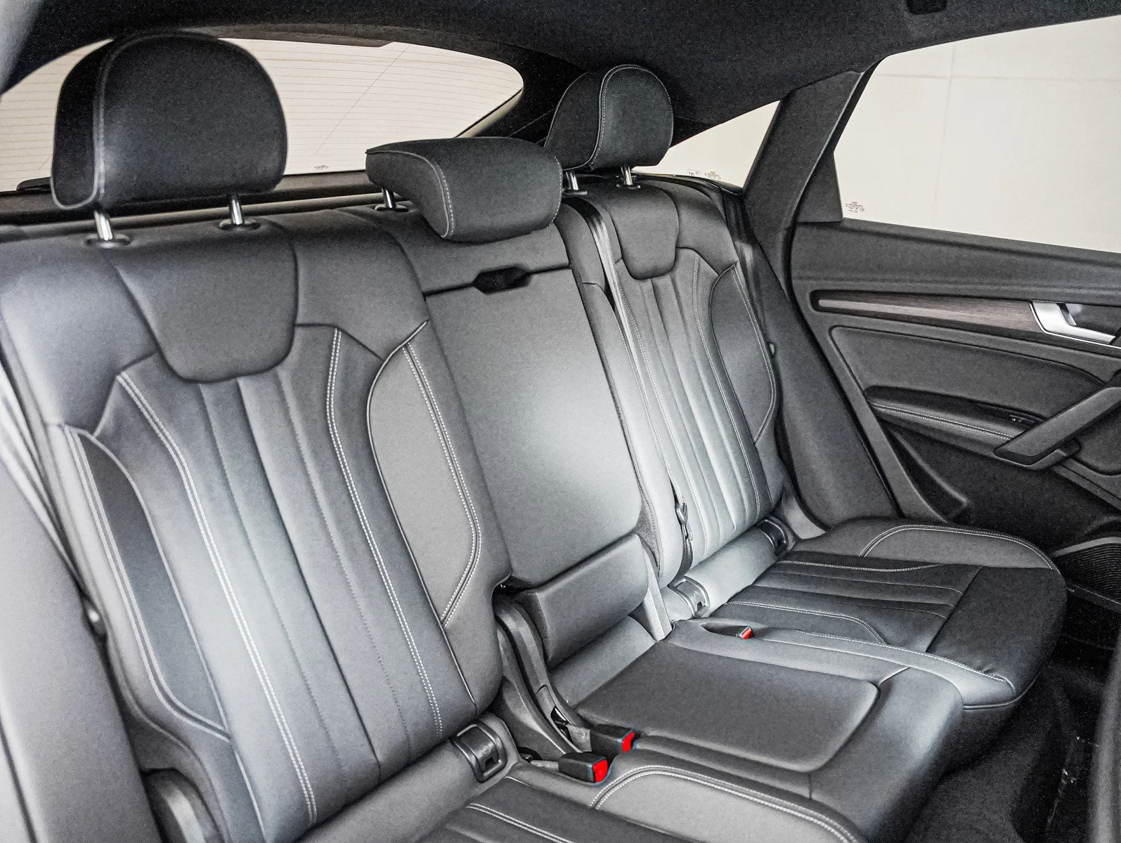 Used 2023 Daytona Gray Pearl Effect Audi S line Premium Plus image 10
