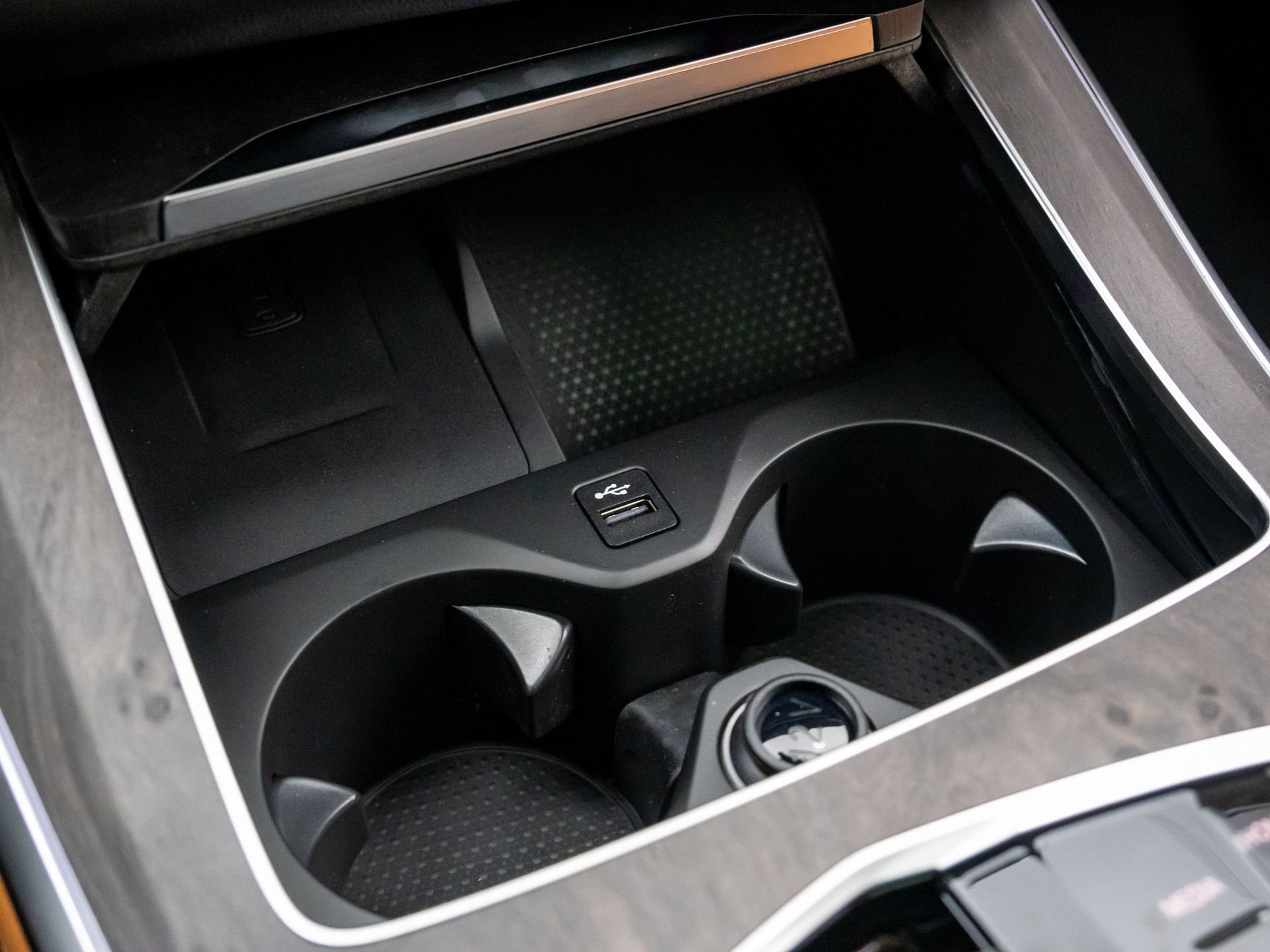 New 2026 Brooklyn Grey Metallic BMW xDrive40i image 29