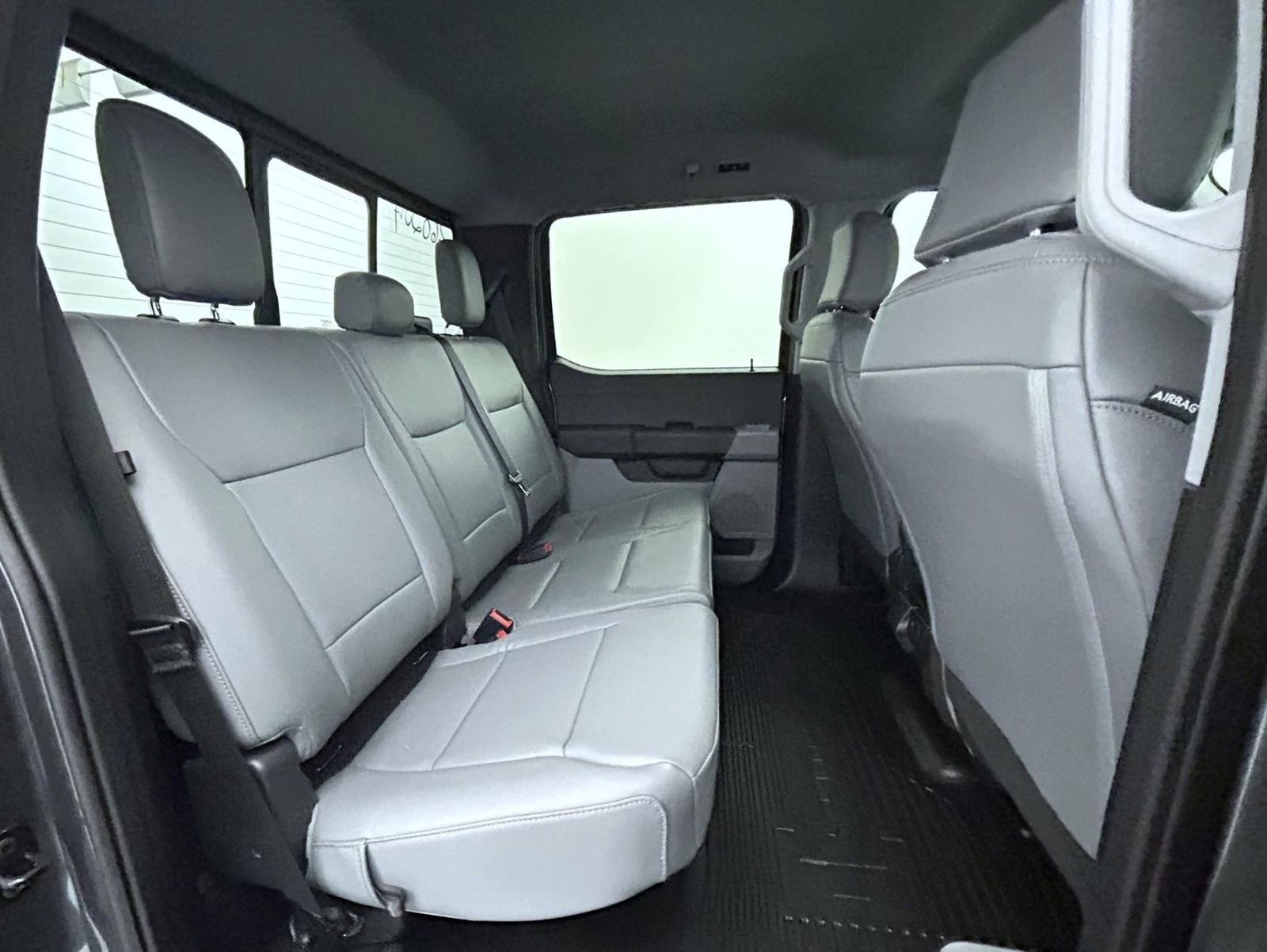 New 2026 Carbonized Gray Metallic Ford XL image 19