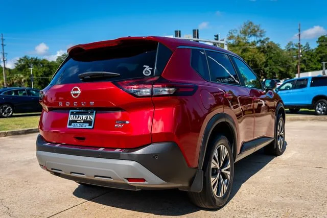 Used 2023 Scarlet Ember Tintcoat Nissan SV image 18