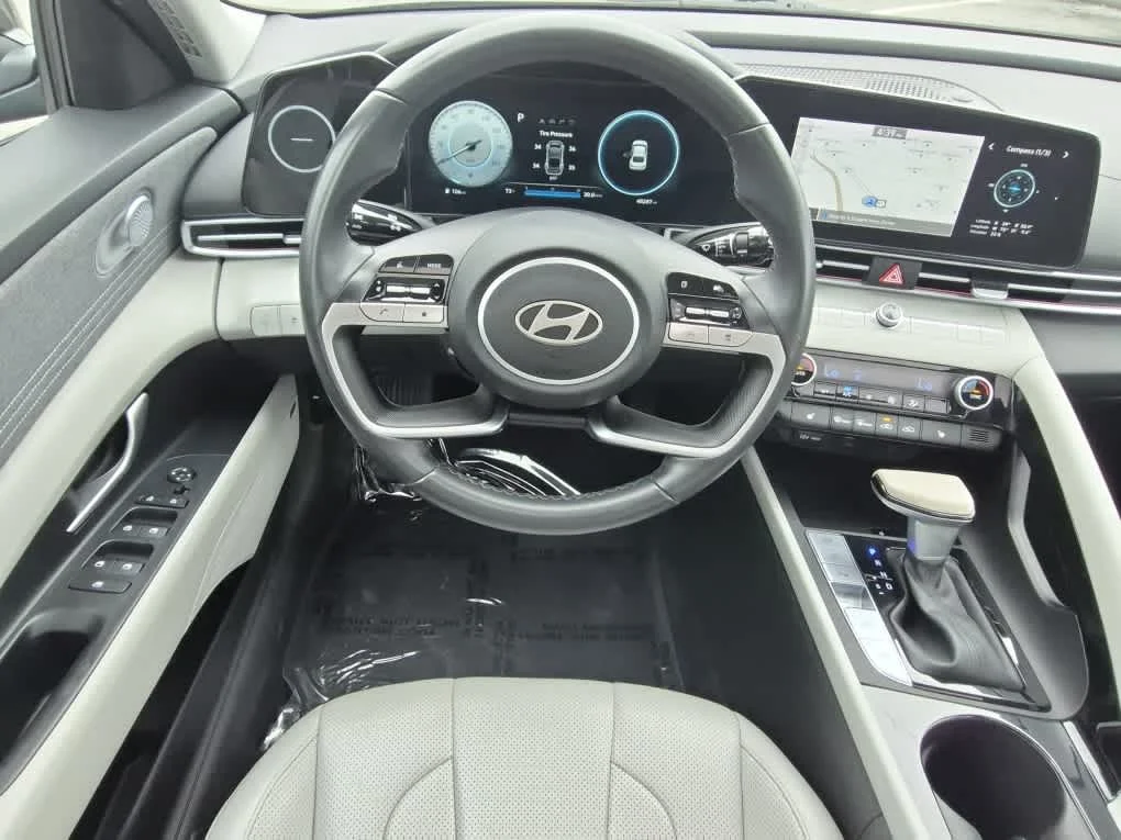 Certified Used 2024 Amazon Gray Hyundai Limited image 10