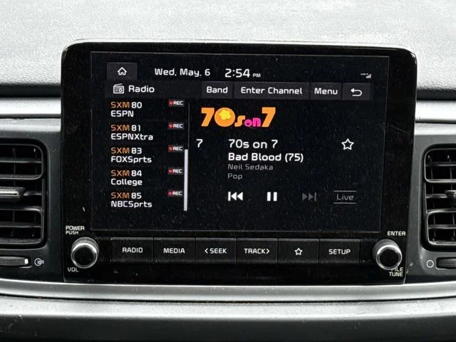 Used 2023 Red Kia S image 17
