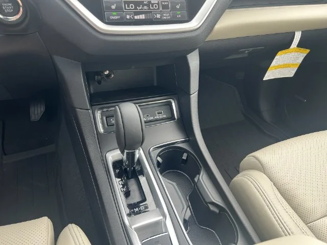 New 2026 AUTUMN GREEN METALLIC Subaru Limited 7-Passenger image 21
