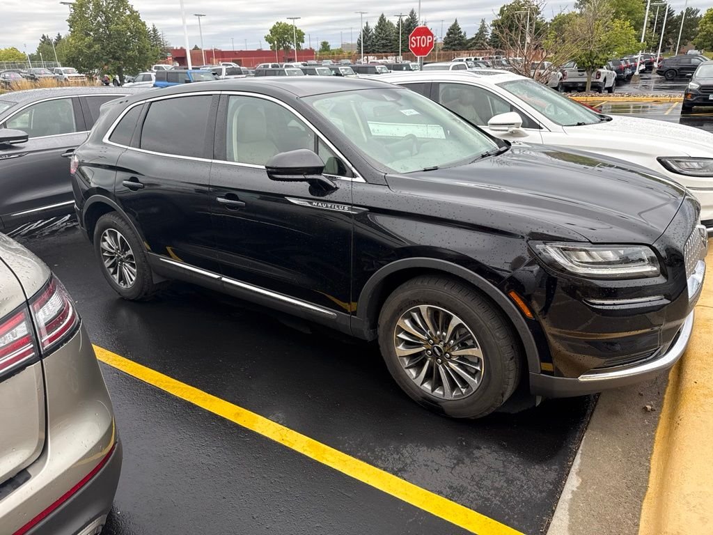Certified Used 2023 Black Lincoln Standard image 3