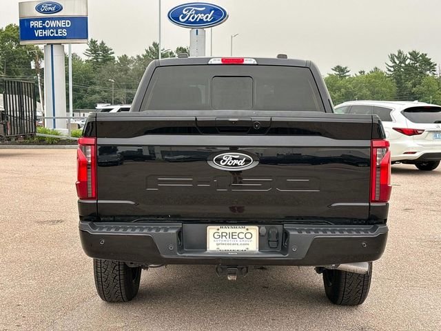 Used 2024 Black Ford XLT image 4