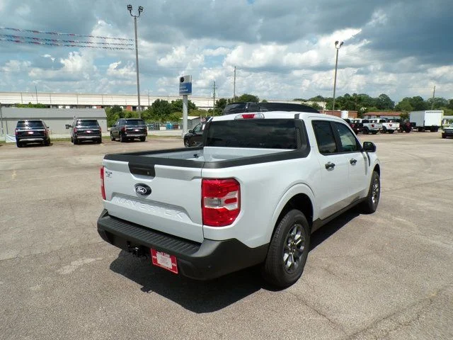 2025 Ford Maverick XLT - Photo 8