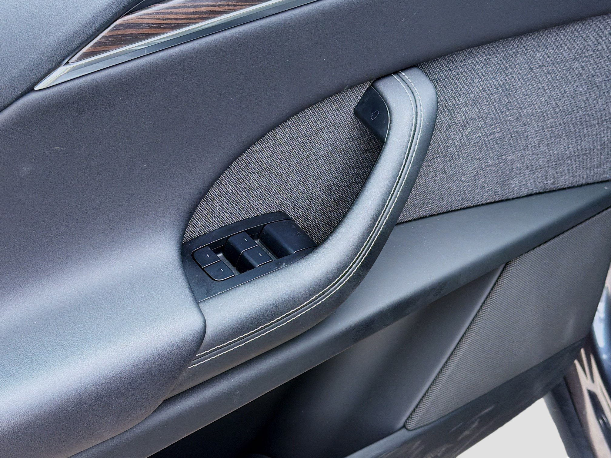 Used 2023 Midnight Silver Metallic Tesla Standard Range image 22
