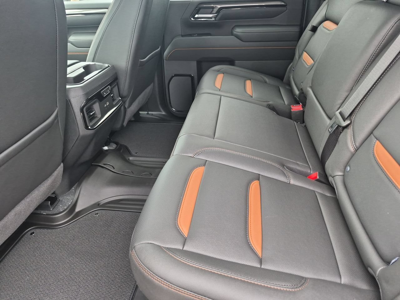 2026 GMC Sierra 2500HD AT4 - Photo 24