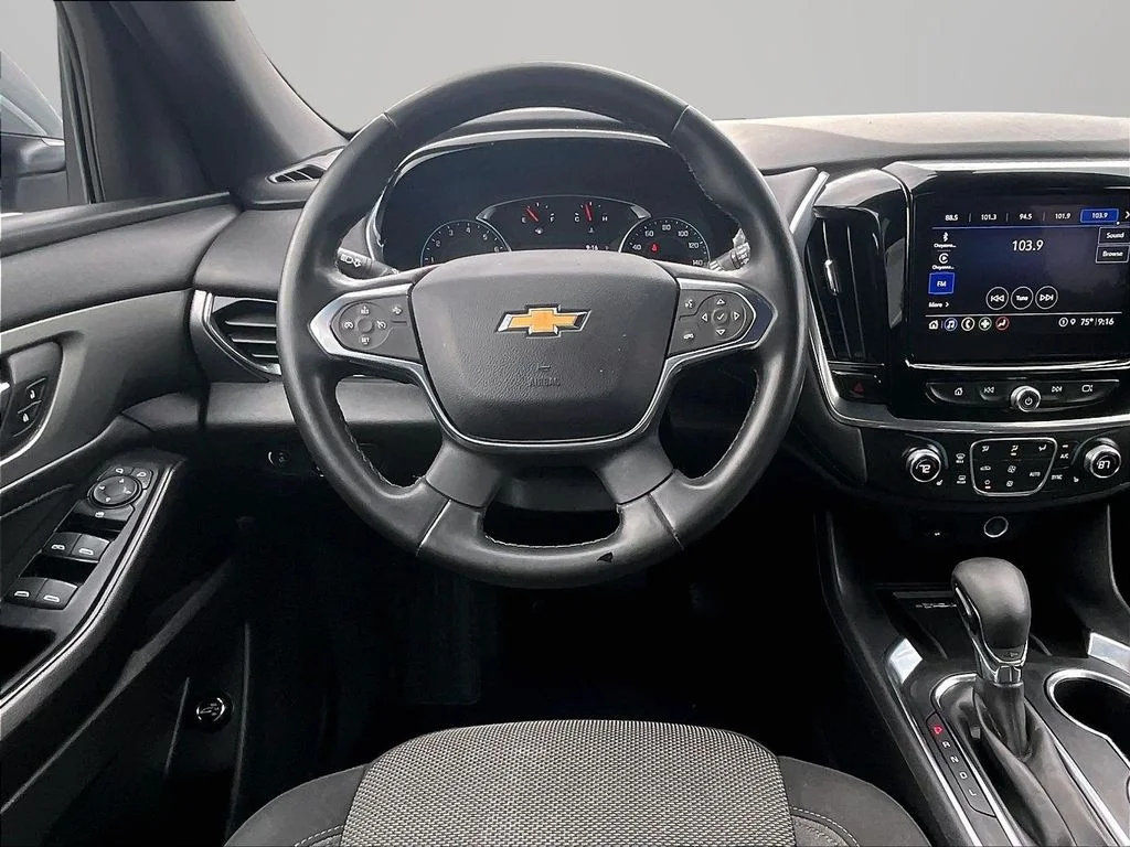 Used 2023 Gray Chevrolet LT image 6