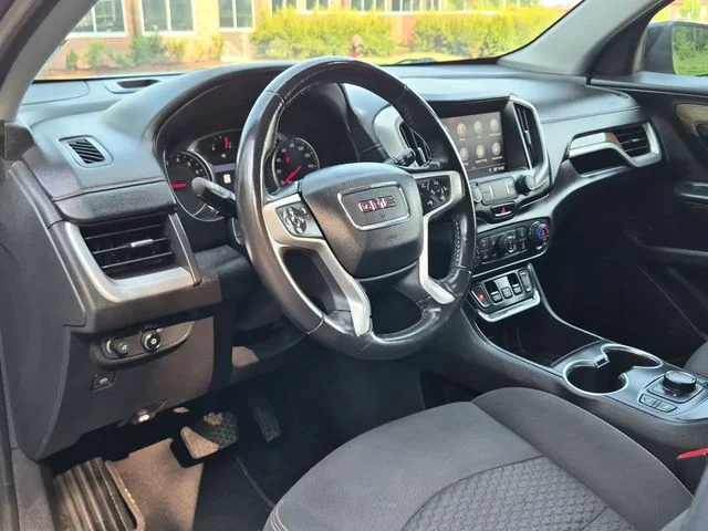 Used 2021 Gray GMC SLE image 29