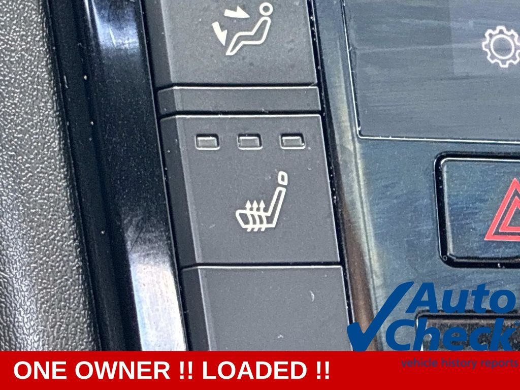 Used 2022 Gray INFINITI LUXE image 33