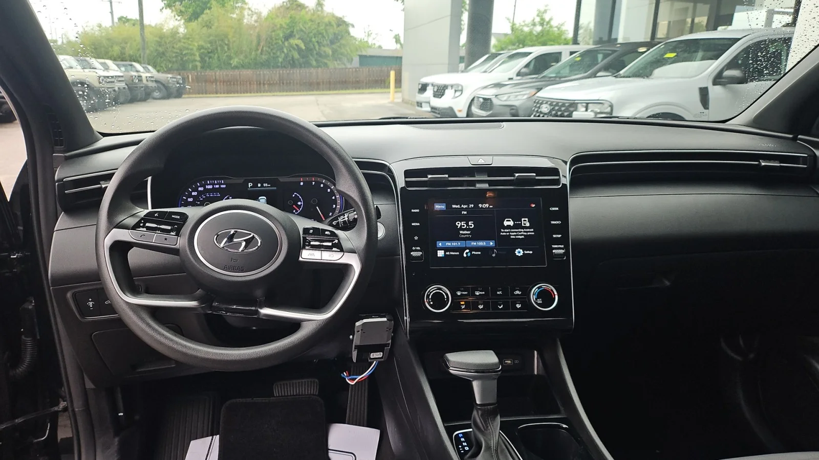 Used 2023 Black Hyundai SEL image 15