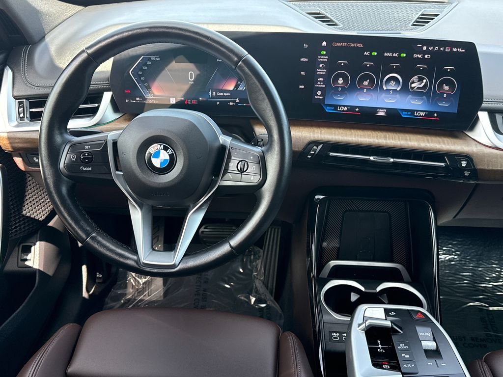 Used 2023 Gray BMW xDrive28i image 20