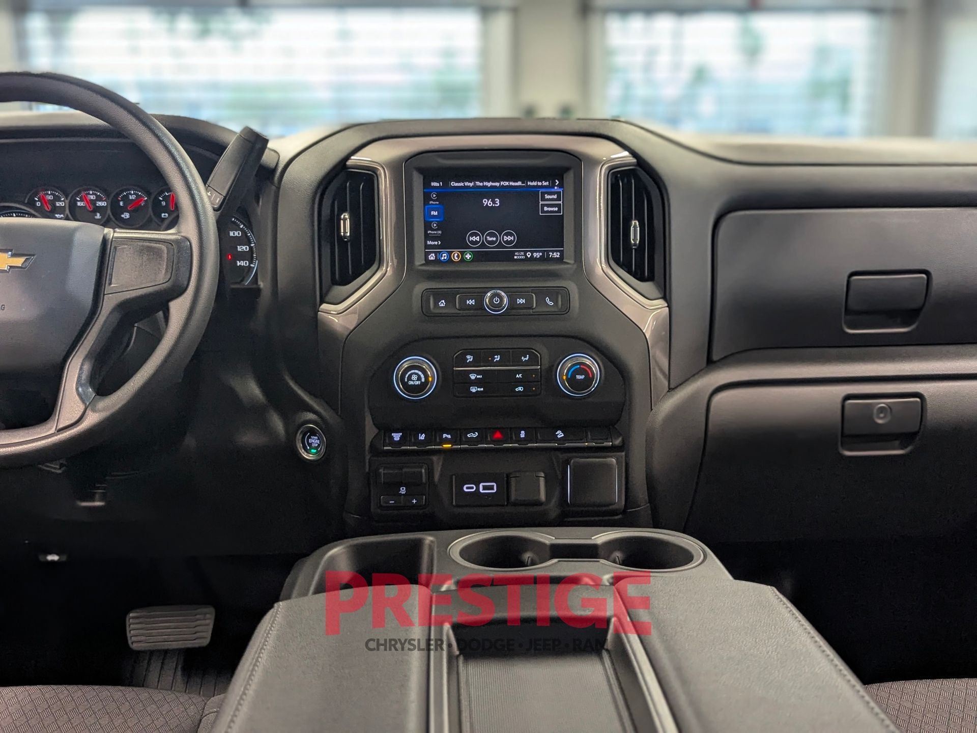 2025 Chevrolet Silverado 2500HD Custom - Photo 24