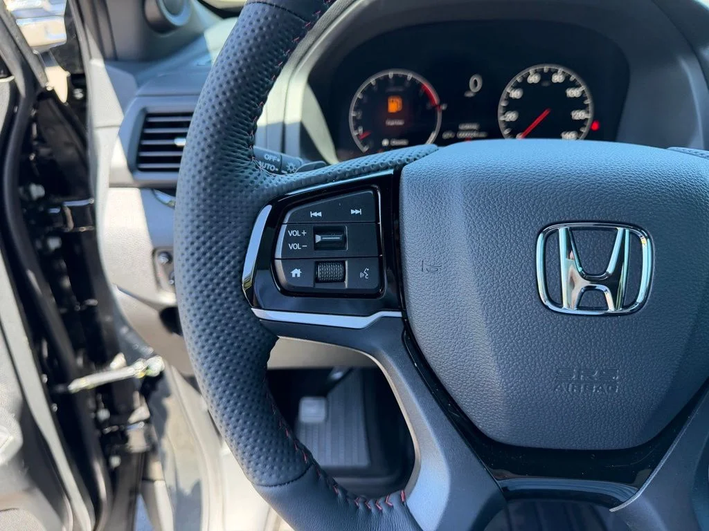 New 2026 Crystal Black Pearl Honda Black Edition image 18