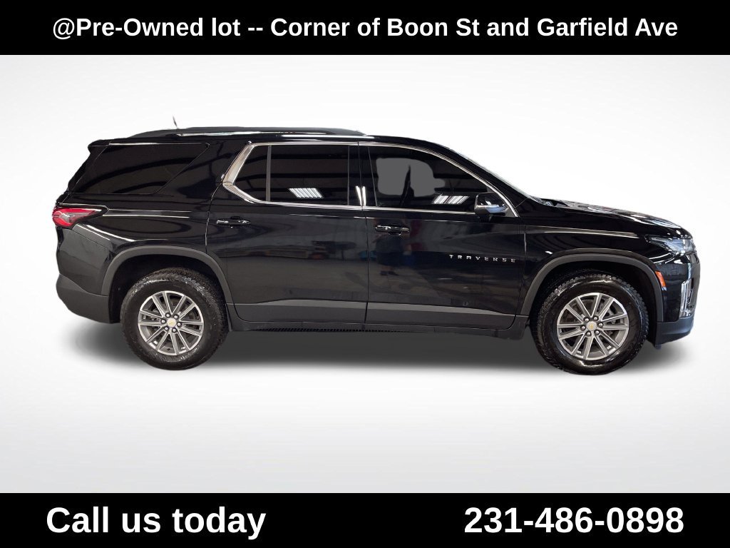 Used 2022 MOSAIC BLACK METALLIC Chevrolet LT Leather image 6