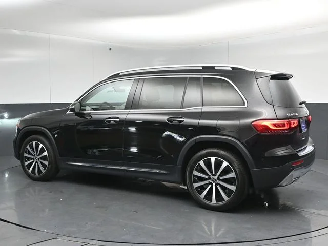 Certified Used 2023 Black Mercedes-Benz GLB 250 image 5