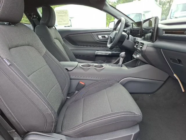 New 2026 Oxford White Ford EcoBoost® Fastback image 29