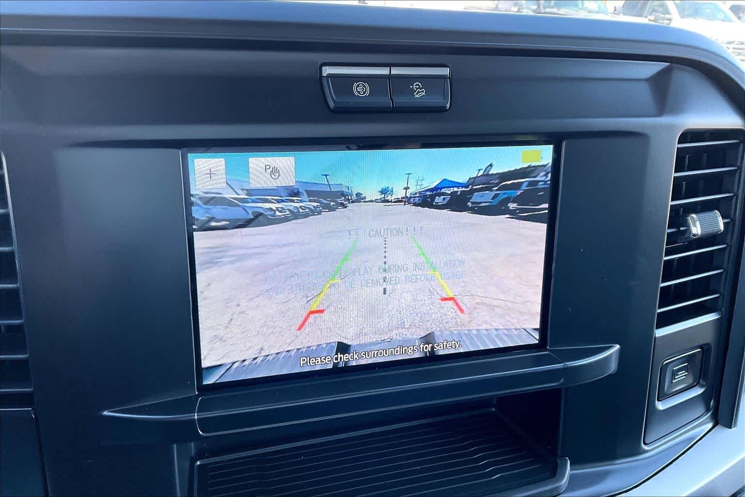 New 2026 Oxford White Ford F-350® XLT image 19