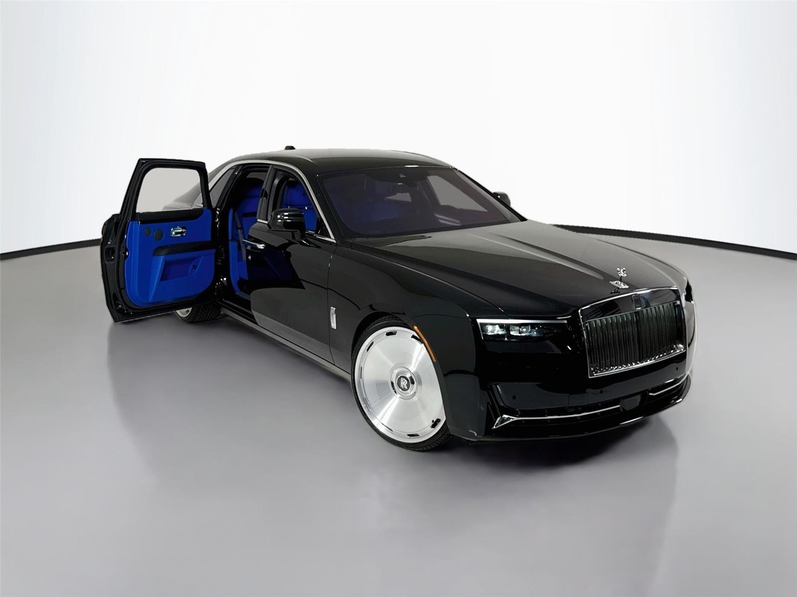 Used 2025 Black Diamond Rolls-Royce Starlight Headliner | 1 Owner & 3k miles! | 24
