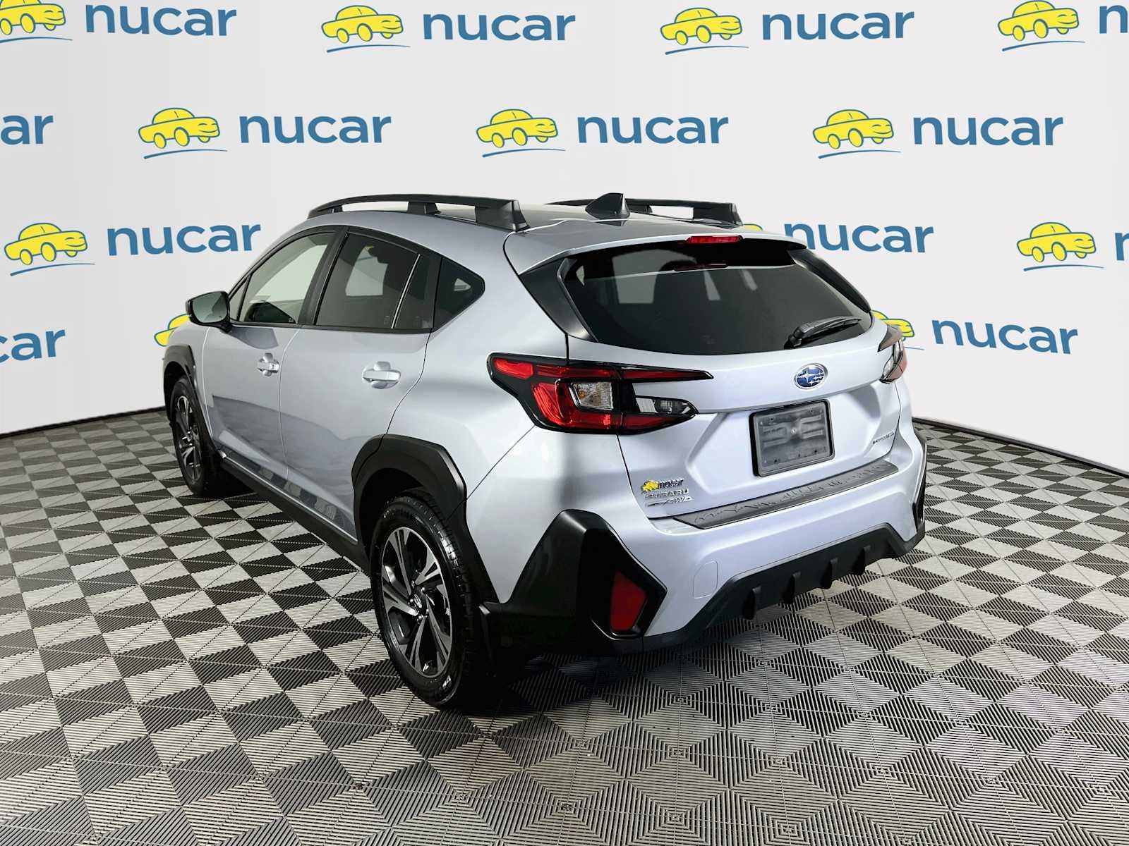 Used 2024 Ice Silver Metallic Subaru Premium image 5