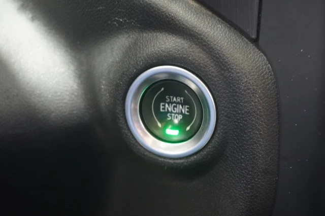 Used 2021 BLACK GMC AT4 image 31